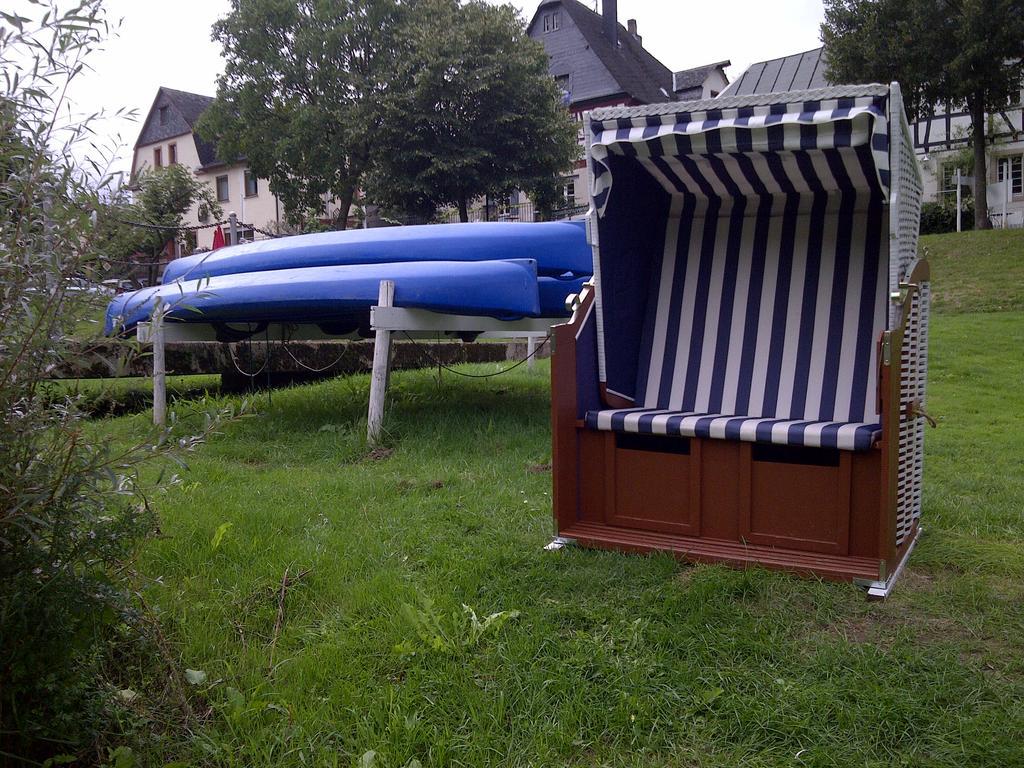 Moselquartier Bed & Breakfast Reil Exterior photo