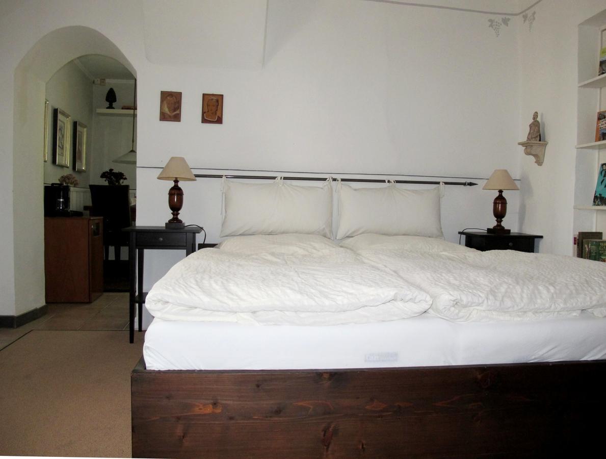Moselquartier Bed & Breakfast Reil Exterior photo